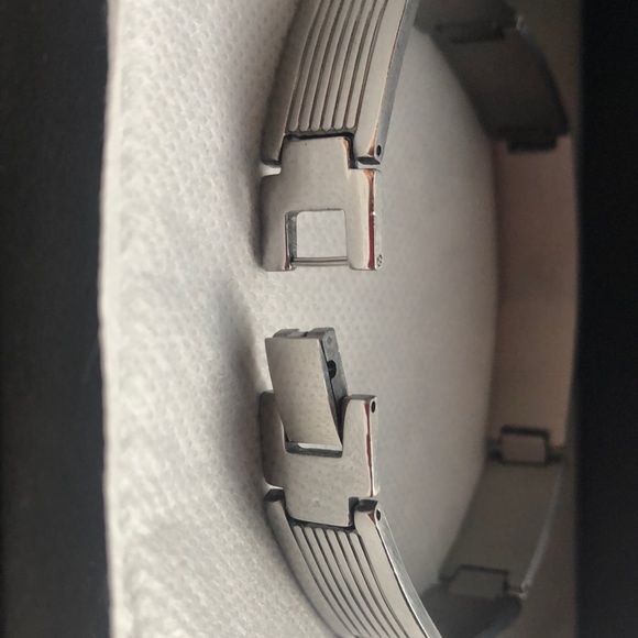 Bracelet - Picture 4 of 4